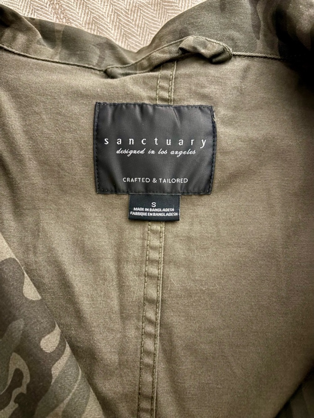 Sanctuary Olive Camo Cropped Utility Jacket - Picture 3 of 4